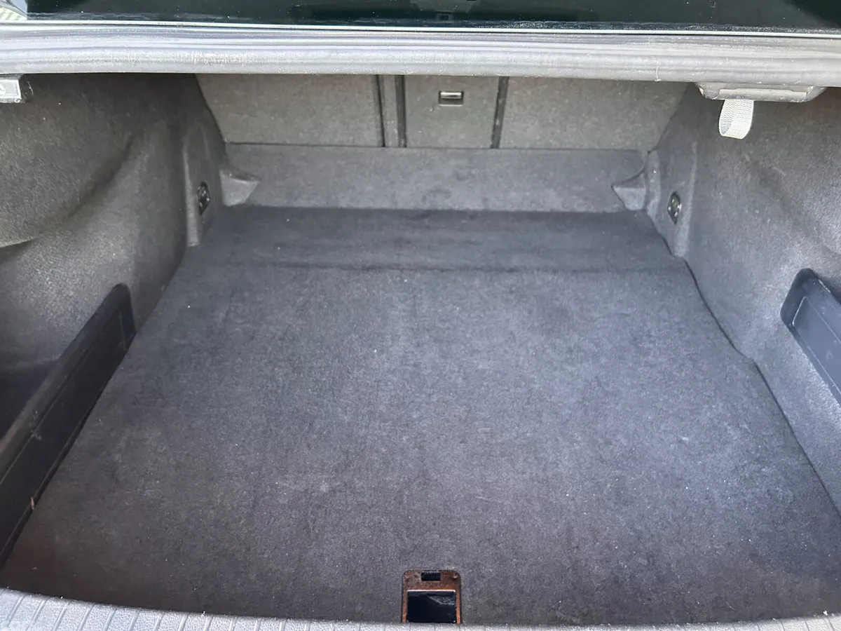 Volkswagen Passat Saloon, Diesel, 2016, Grey