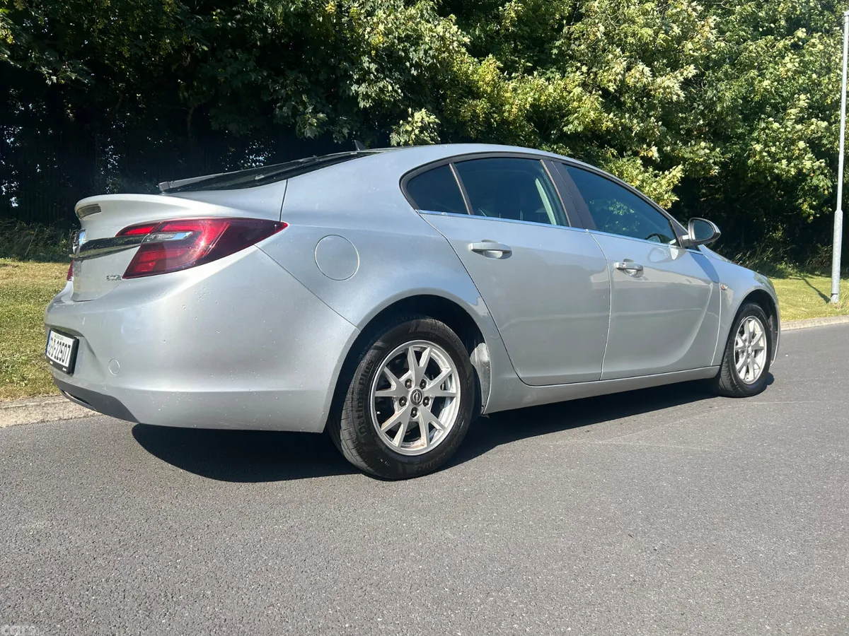 Opel Insignia Hatchback, Diesel, 2015, Silver