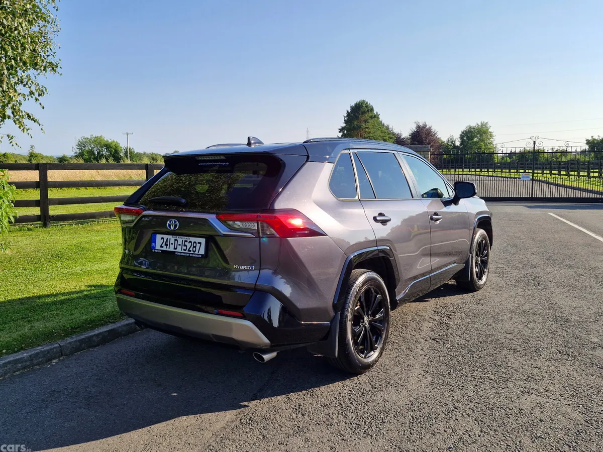 Toyota RAV4 SUV, Petrol Hybrid, 2024, Grey