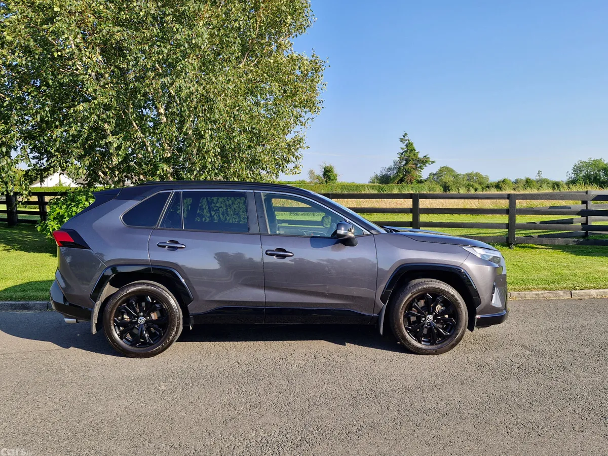 Toyota RAV4 SUV, Petrol Hybrid, 2024, Grey