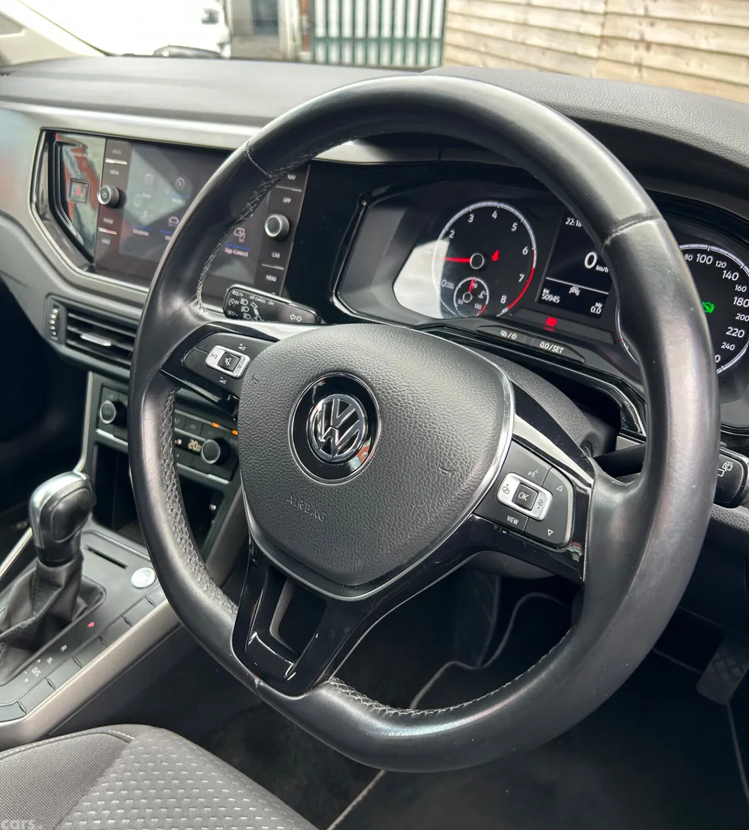 Volkswagen Polo Hatchback, Petrol, 2019, Blue