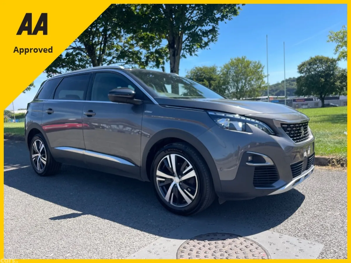Peugeot 5008 MPV, Diesel, 2019, Grey