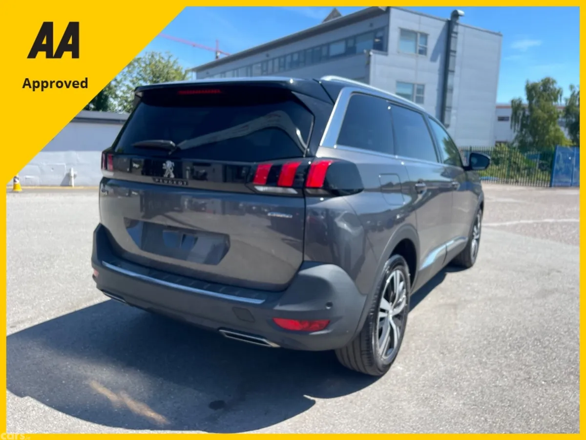 Peugeot 5008 MPV, Diesel, 2019, Grey