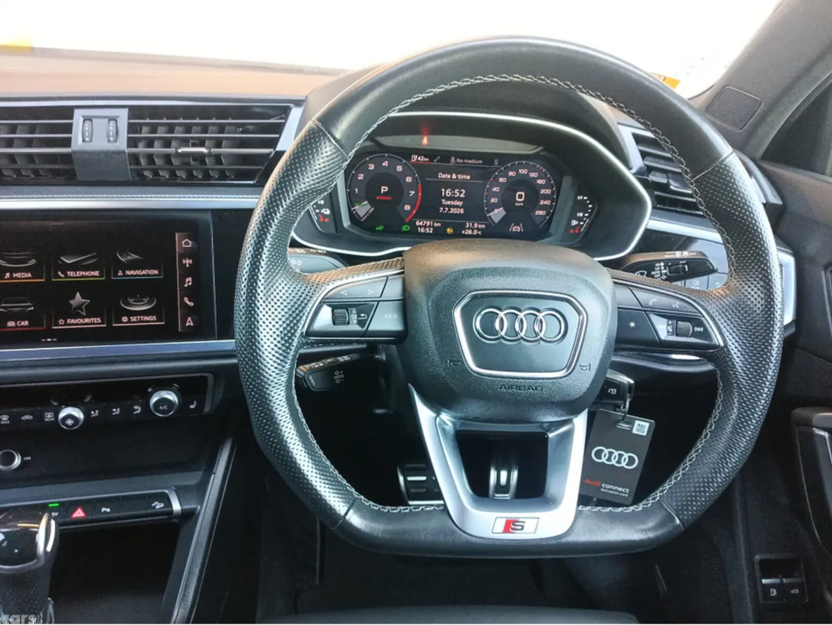 Audi Q3 SUV, Petrol Plug-in Hybrid, 2023, Grey
