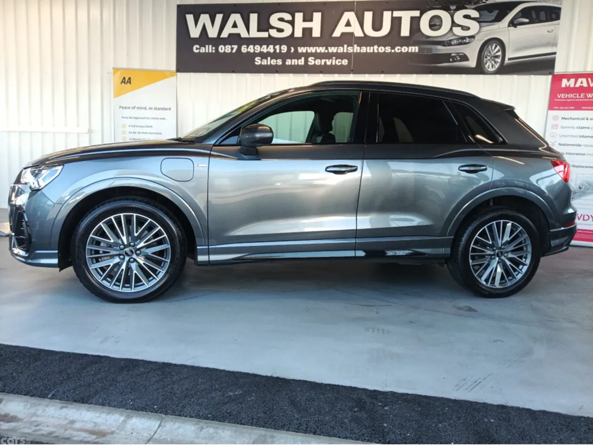 Audi Q3 SUV, Petrol Plug-in Hybrid, 2023, Grey