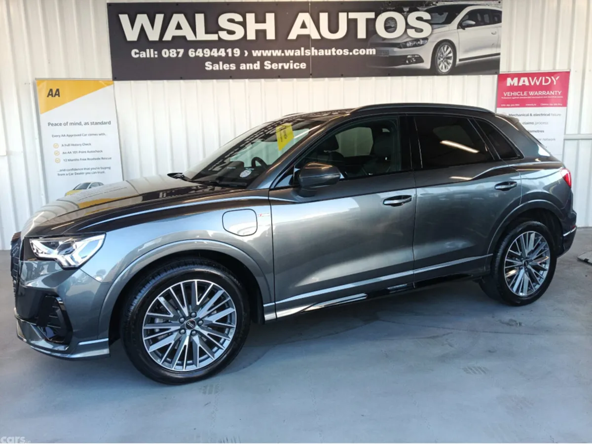 Audi Q3 SUV, Petrol Plug-in Hybrid, 2023, Grey