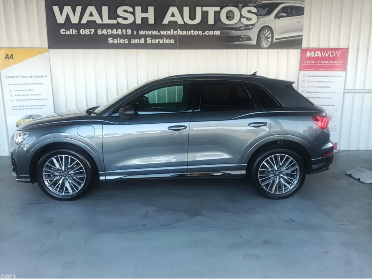 Audi Q3 SUV, Petrol Plug-in Hybrid, 2023, Grey