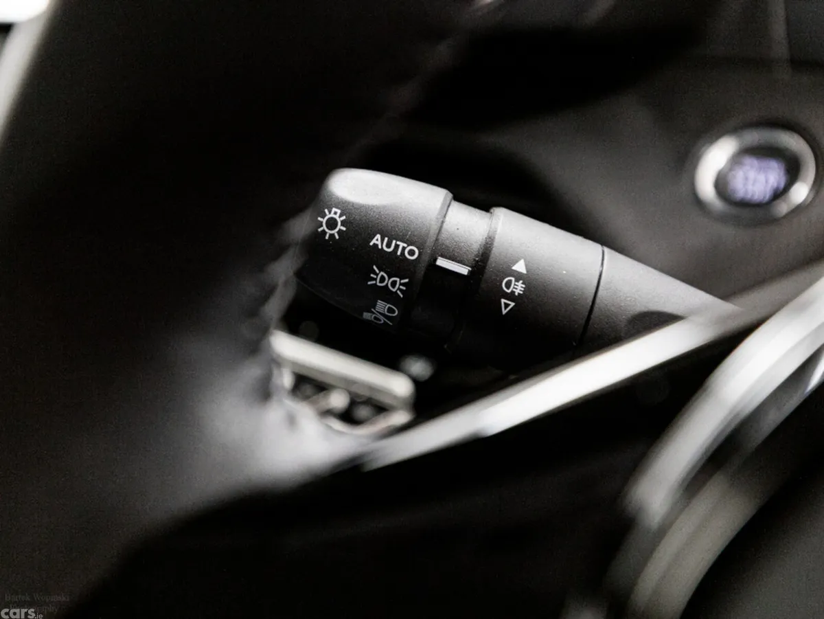 Peugeot 208 Hatchback, Petrol, 2025, Red
