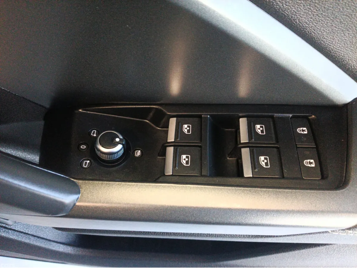 Audi Q3 SUV, Petrol Plug-in Hybrid, 2023, Grey