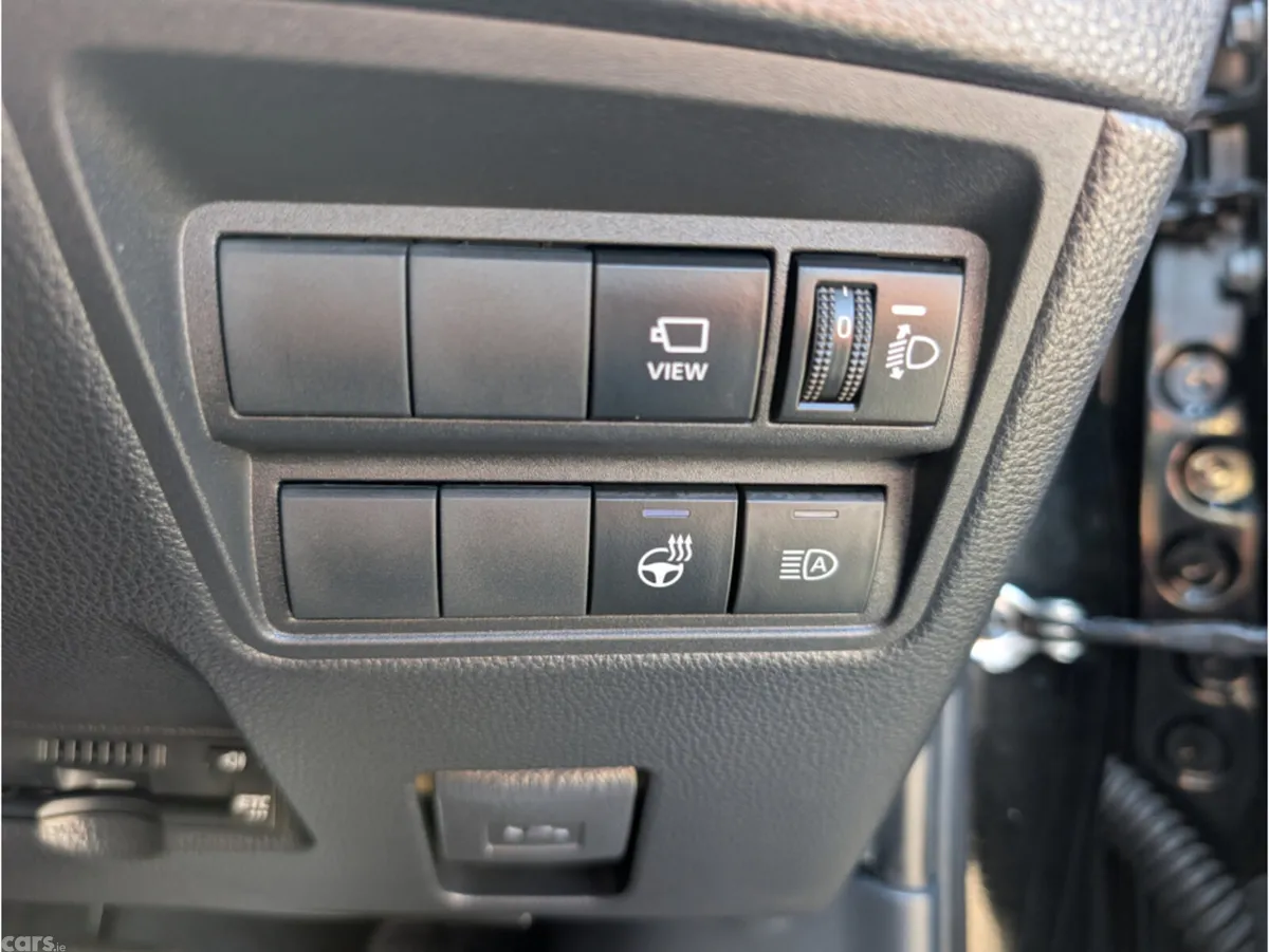 Toyota Yaris Hatchback, Petrol Hybrid, 2023, Black