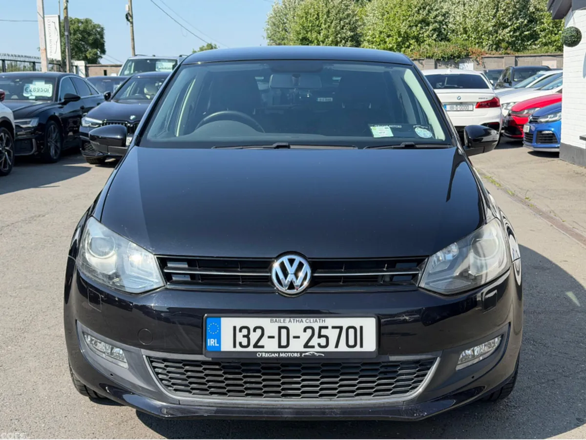 Volkswagen Polo Hatchback, Petrol, 2013, Black