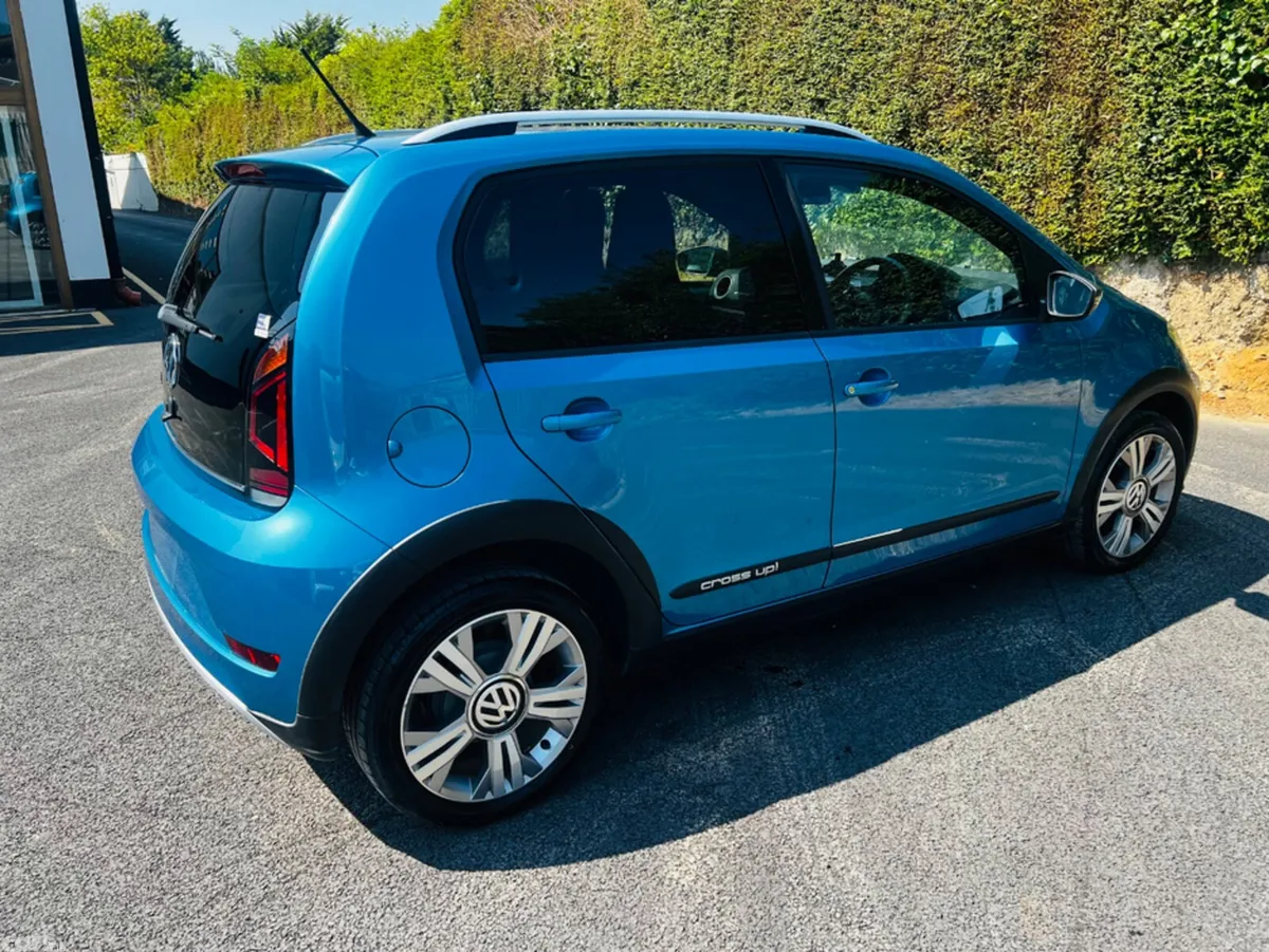 Volkswagen up! Hatchback, Petrol, 2017, Blue