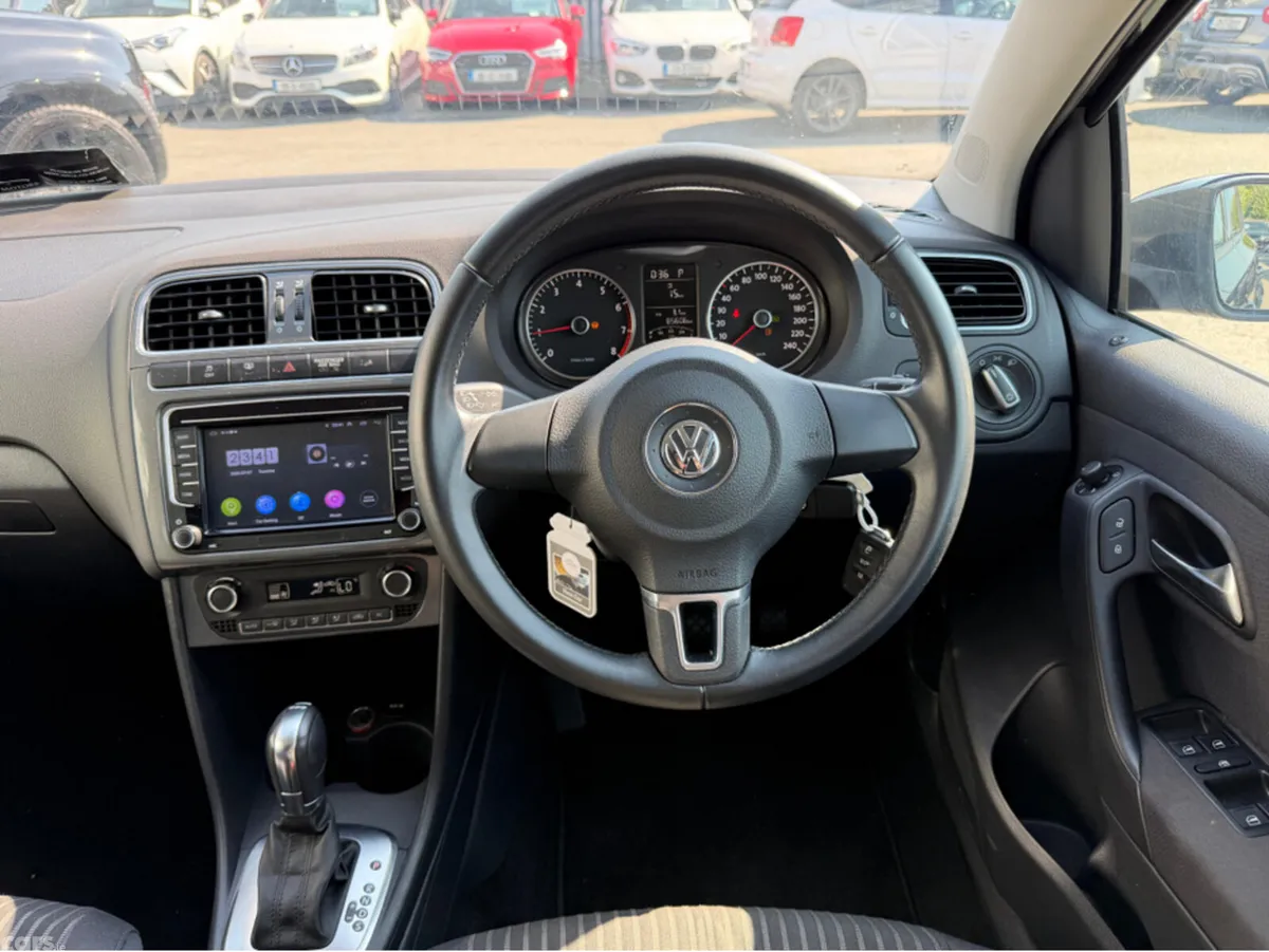 Volkswagen Polo Hatchback, Petrol, 2013, Black