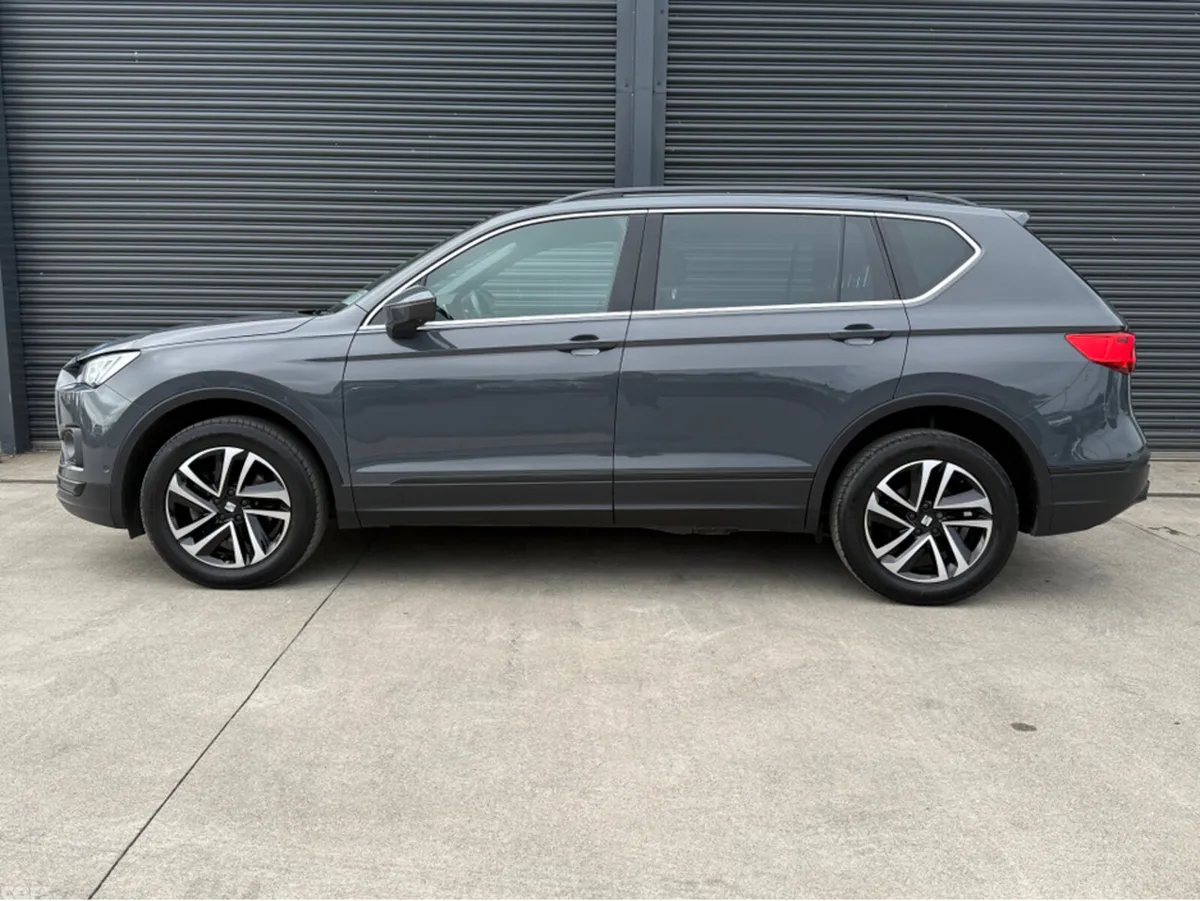 SEAT Tarraco Estate, Diesel, 2024, Grey