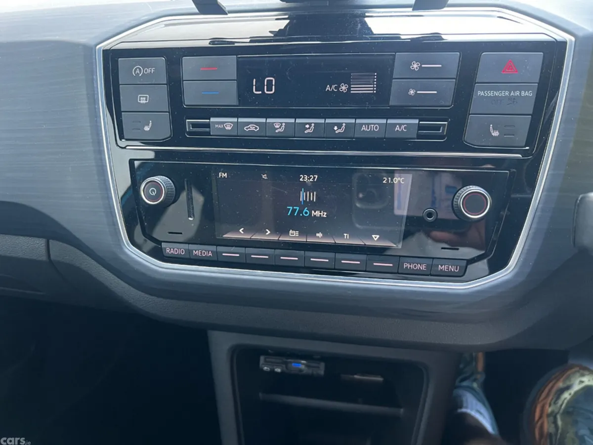 Volkswagen up! Hatchback, Petrol, 2017, Blue