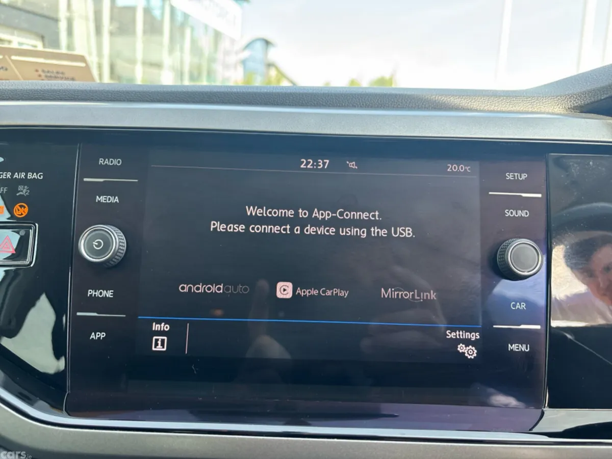 Volkswagen Polo Hatchback, Petrol, 2019, White