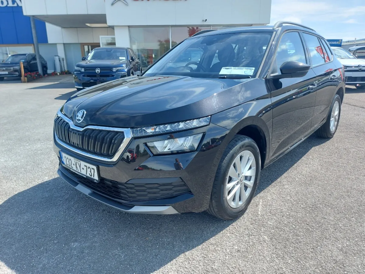 Skoda Kamiq Hatchback, Petrol, 2023, Black