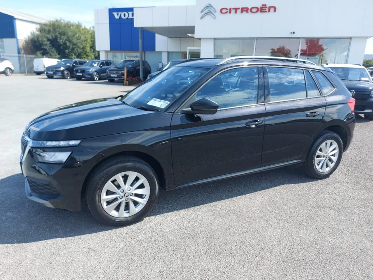 Skoda Kamiq Hatchback, Petrol, 2023, Black