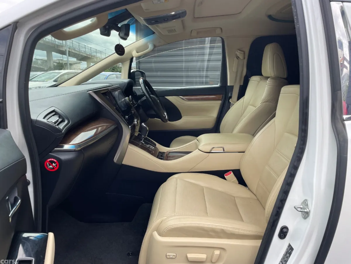 Toyota Alphard MPV, Petrol Hybrid, 2015, White