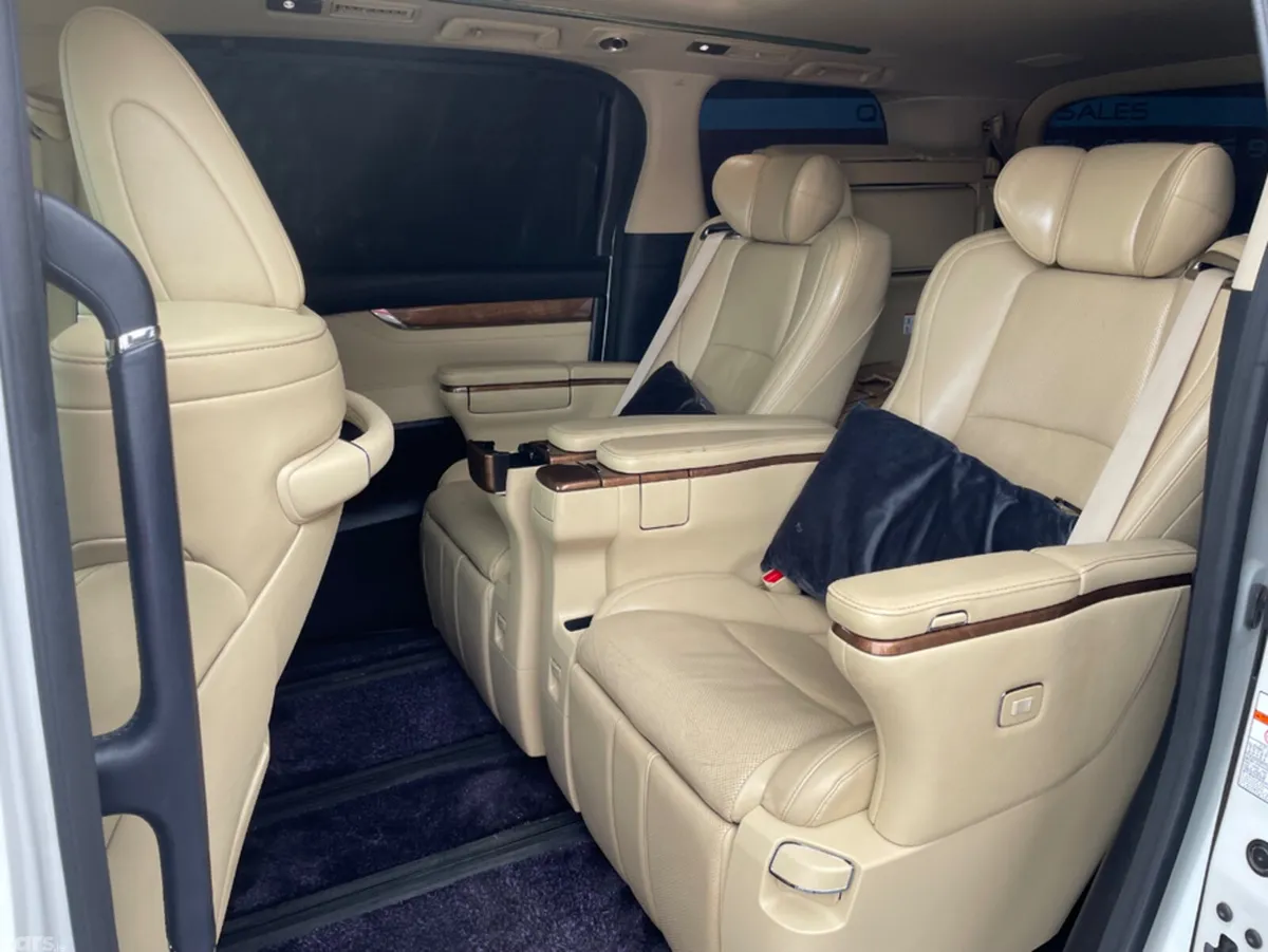 Toyota Alphard MPV, Petrol Hybrid, 2015, White