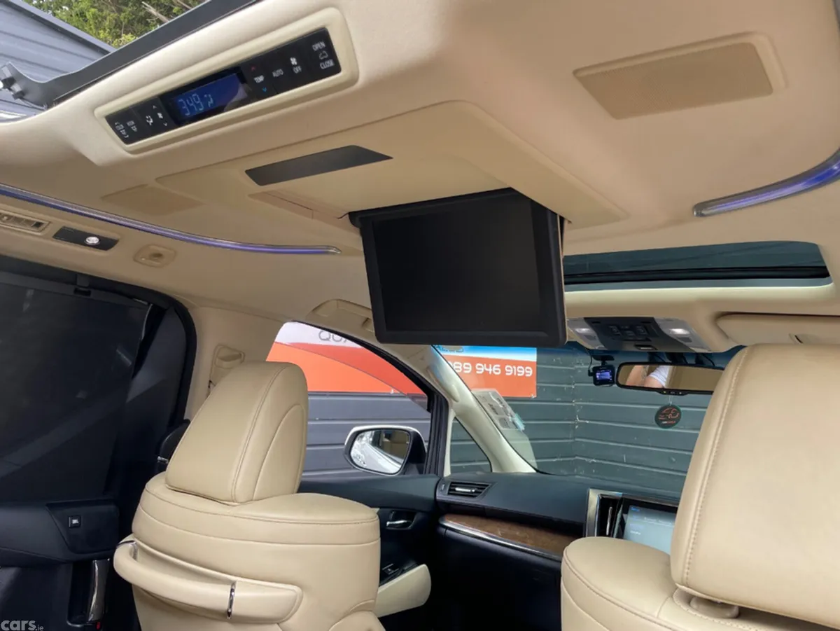 Toyota Alphard MPV, Petrol Hybrid, 2015, White
