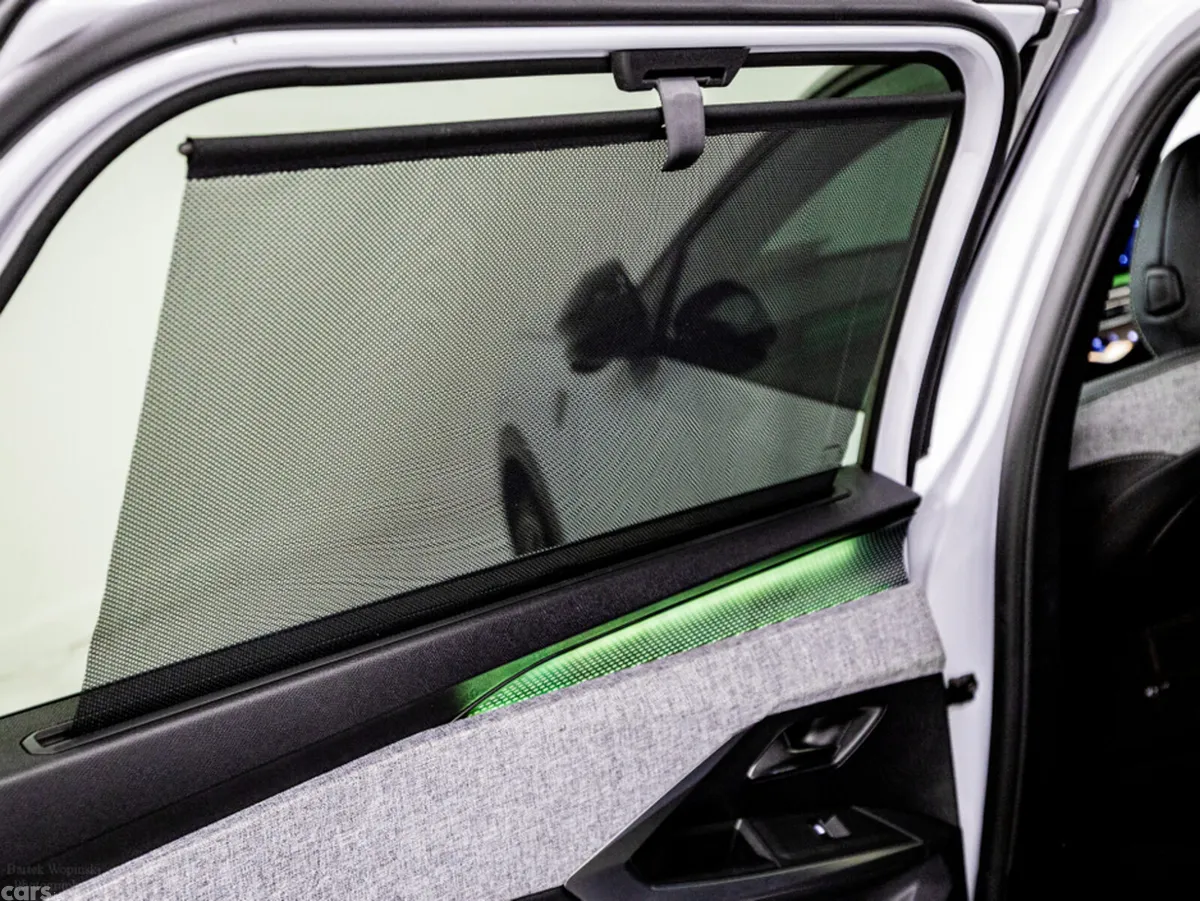 Peugeot 5008 SUV, Petrol Hybrid, 2025, White