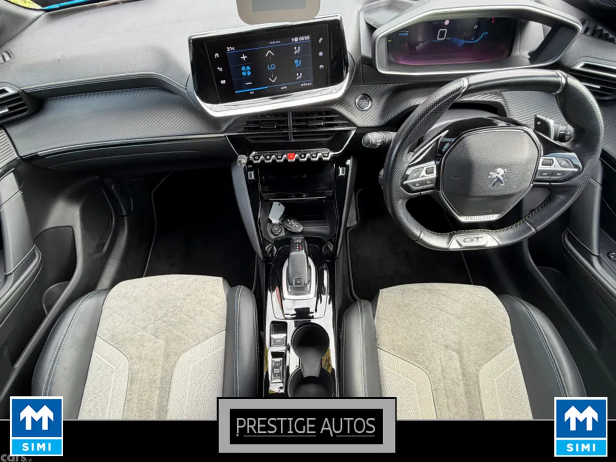 Peugeot 208 Hatchback, Petrol, 2021, Blue