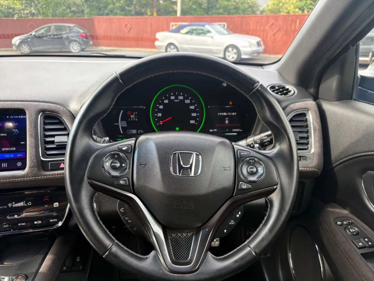 Honda Vezel MPV, Petrol Hybrid, 2018, Black