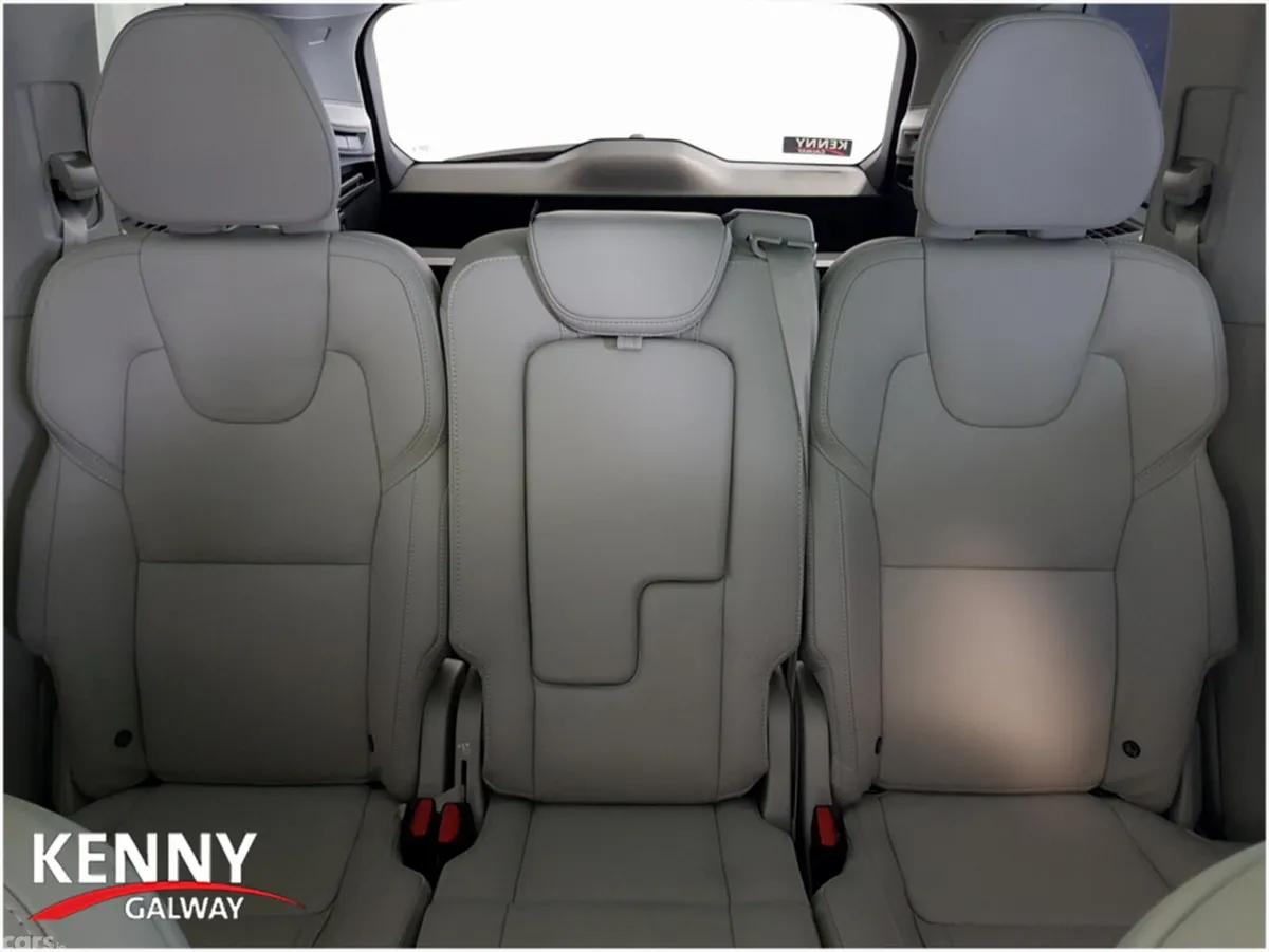 Volvo XC90 Estate, Petrol Hybrid, 2026, Black