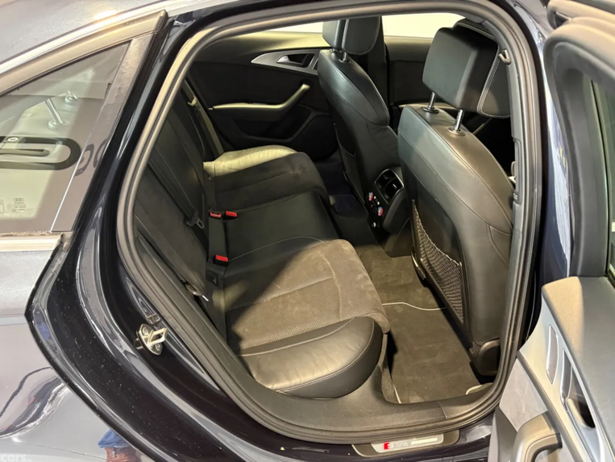 Audi A6 Saloon, Diesel, 2017, Blue
