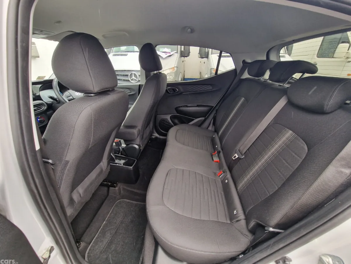 Hyundai i10 Hatchback, Petrol, 2023, Grey