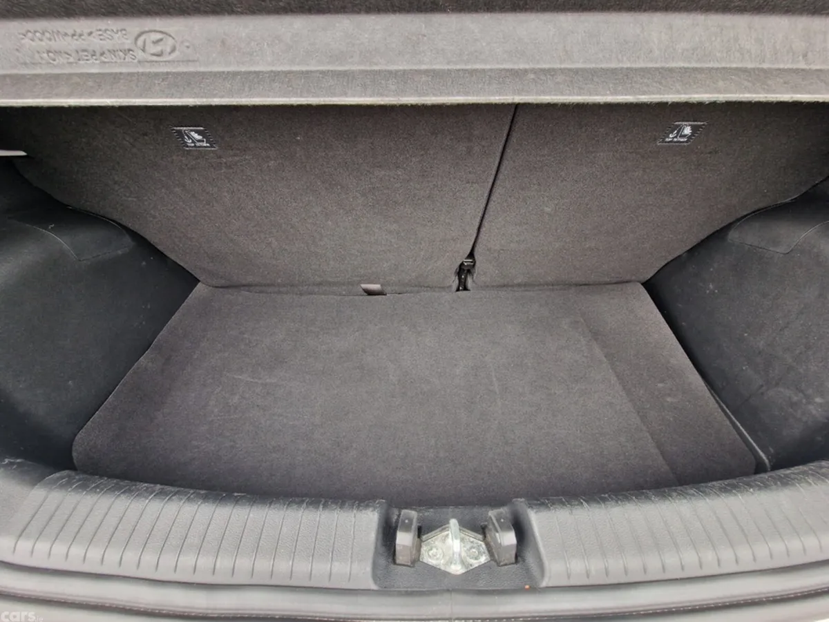 Hyundai i10 Hatchback, Petrol, 2023, Grey