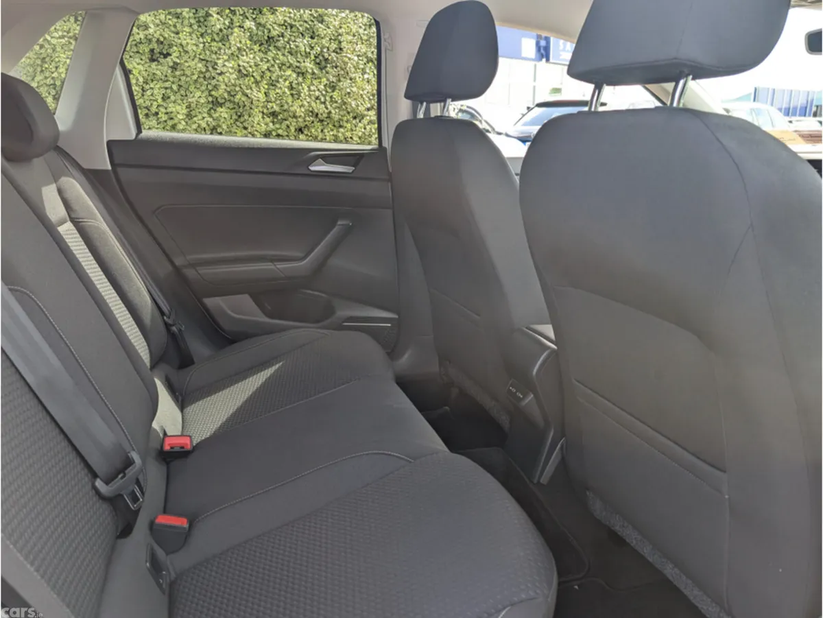 Volkswagen Polo Hatchback, Petrol, 2021, White