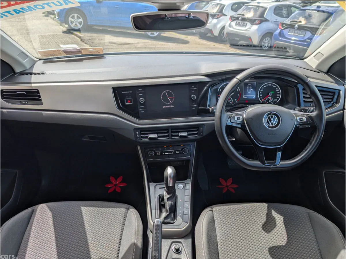 Volkswagen Polo Hatchback, Petrol, 2021, White