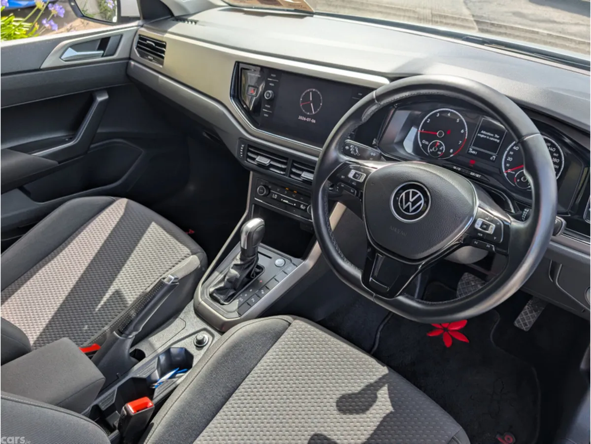 Volkswagen Polo Hatchback, Petrol, 2021, White