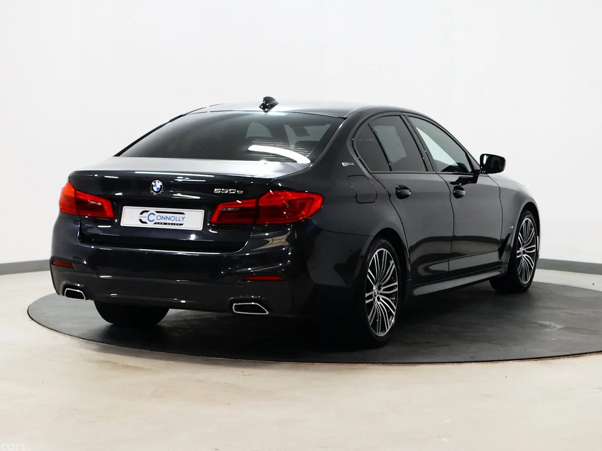 BMW 5-Series Saloon, Petrol Plug-in Hybrid, 2018, Grey