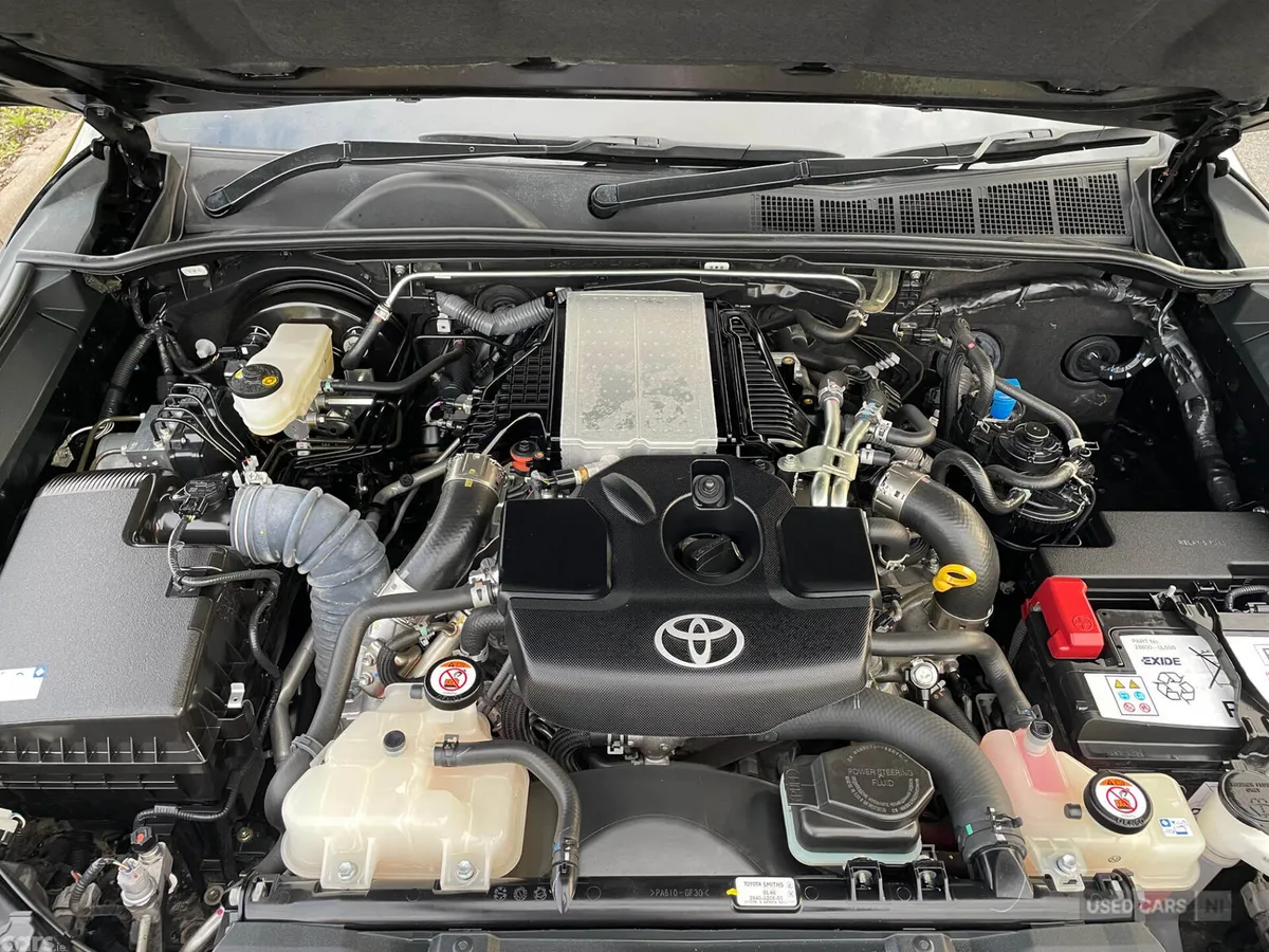 Toyota Hilux Pick Up, Diesel, 2024, Black
