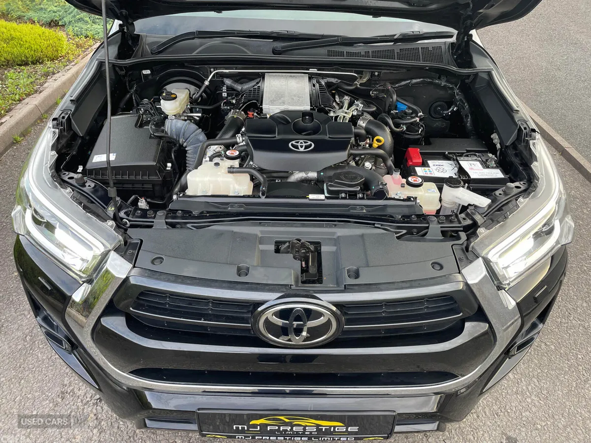 Toyota Hilux Pick Up, Diesel, 2024, Black
