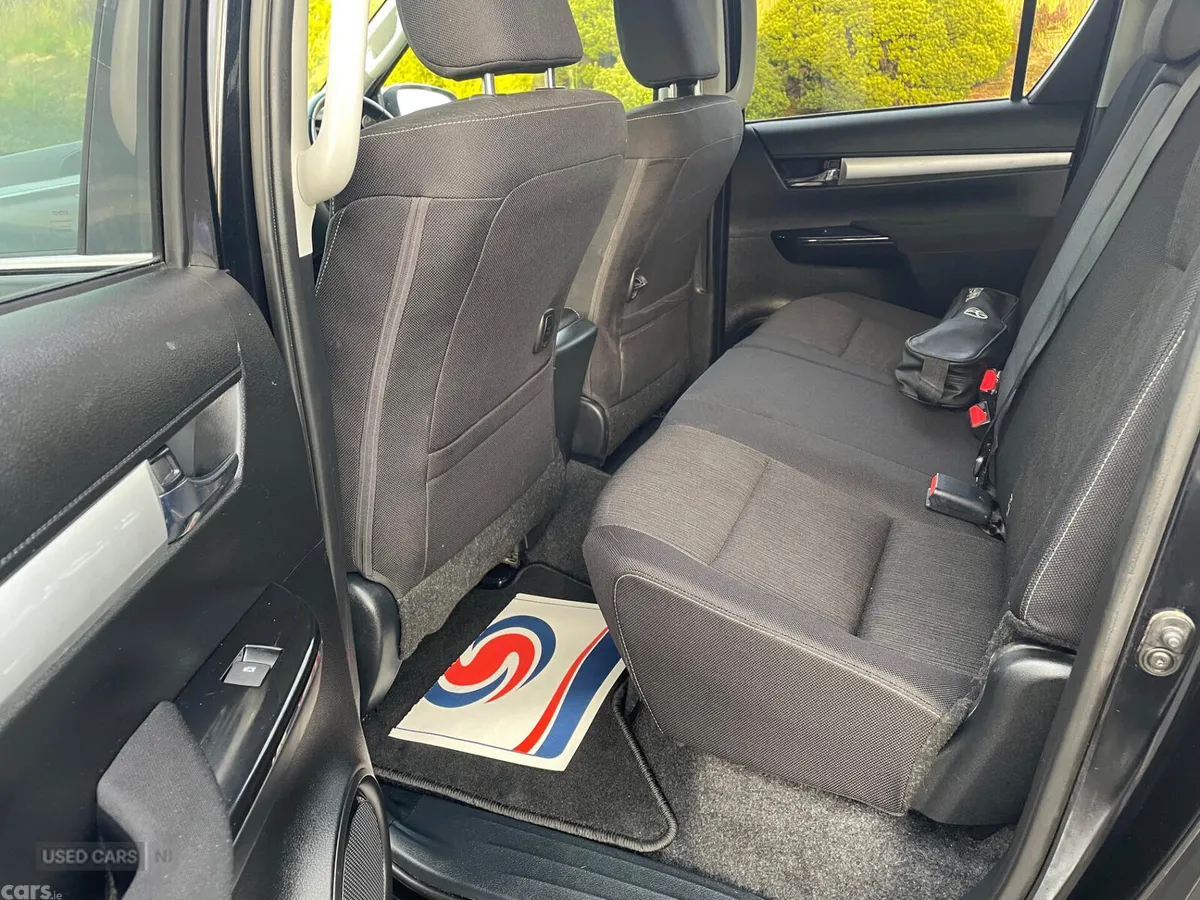Toyota Hilux Pick Up, Diesel, 2024, Black