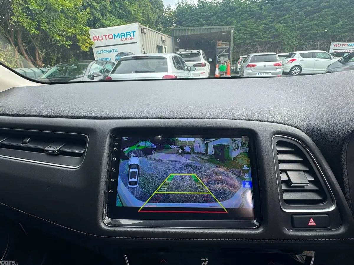 Honda Vezel Estate, Petrol Hybrid, 2019, White