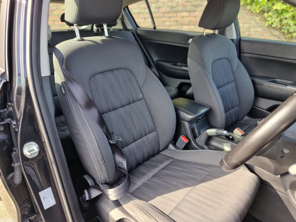Kia Sportage SUV, Diesel, 2017, Black