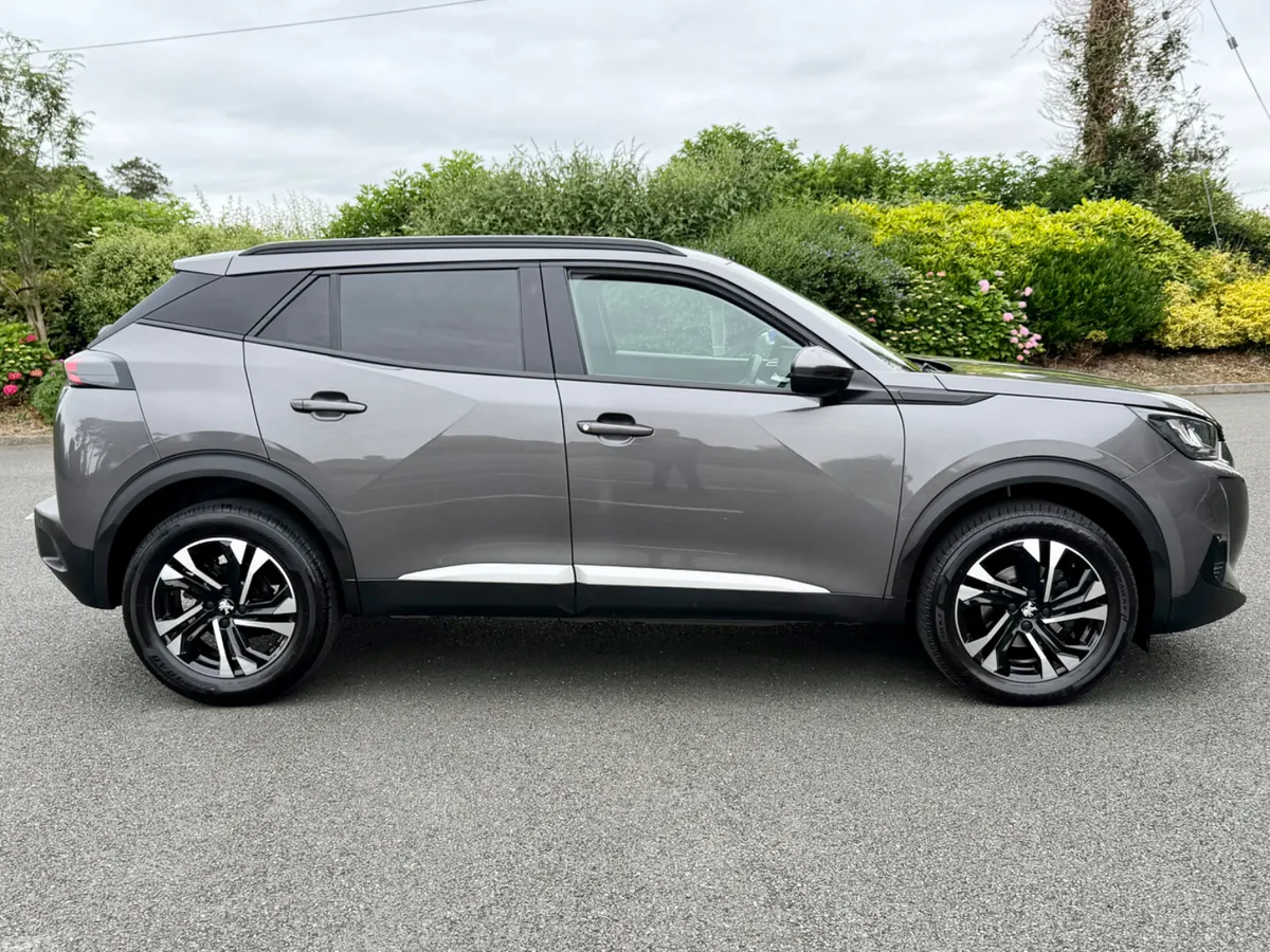 Peugeot 2008 MPV, Petrol, 2021, Grey