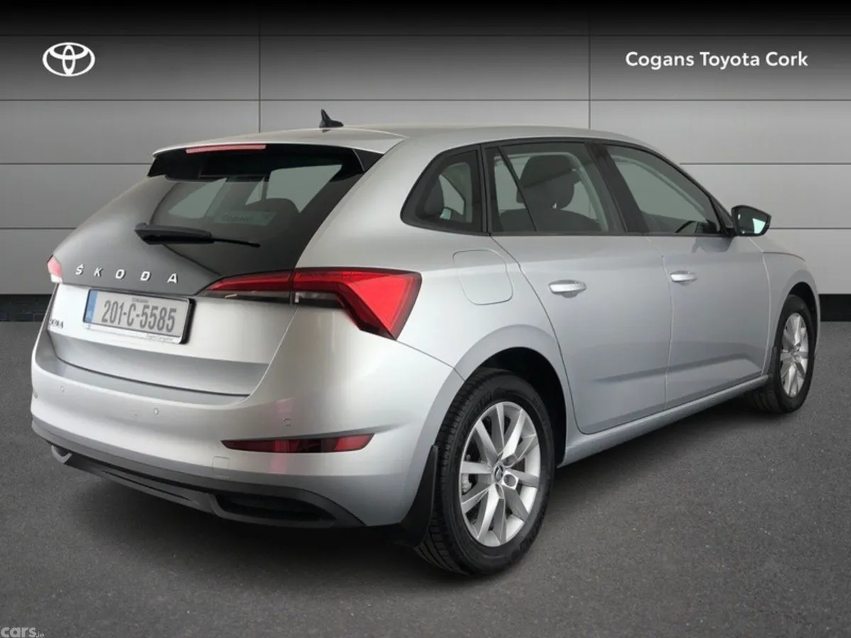 Skoda Scala Hatchback, Petrol, 2020, Grey