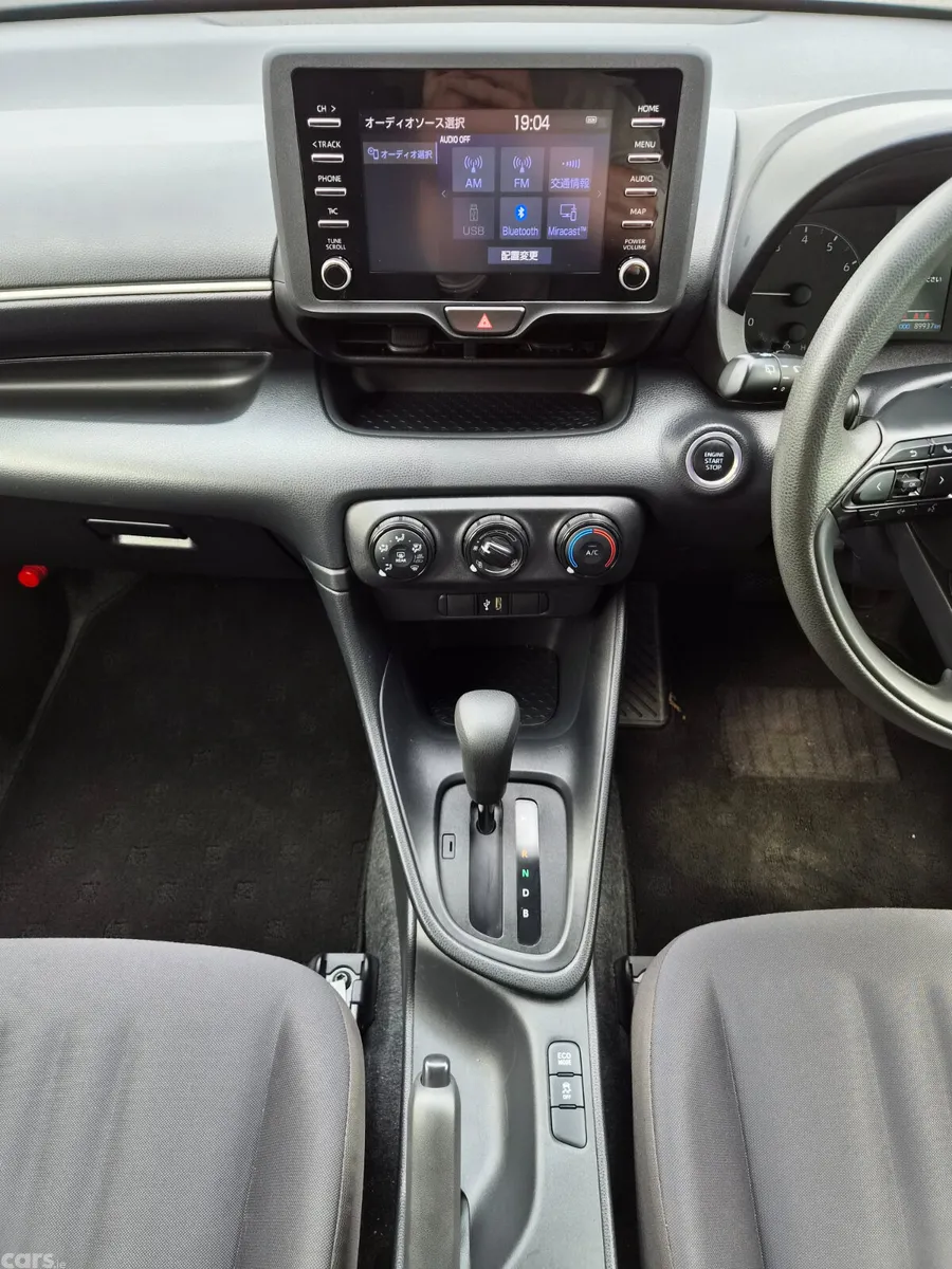 Toyota Yaris Hatchback, Petrol, 2022, Black