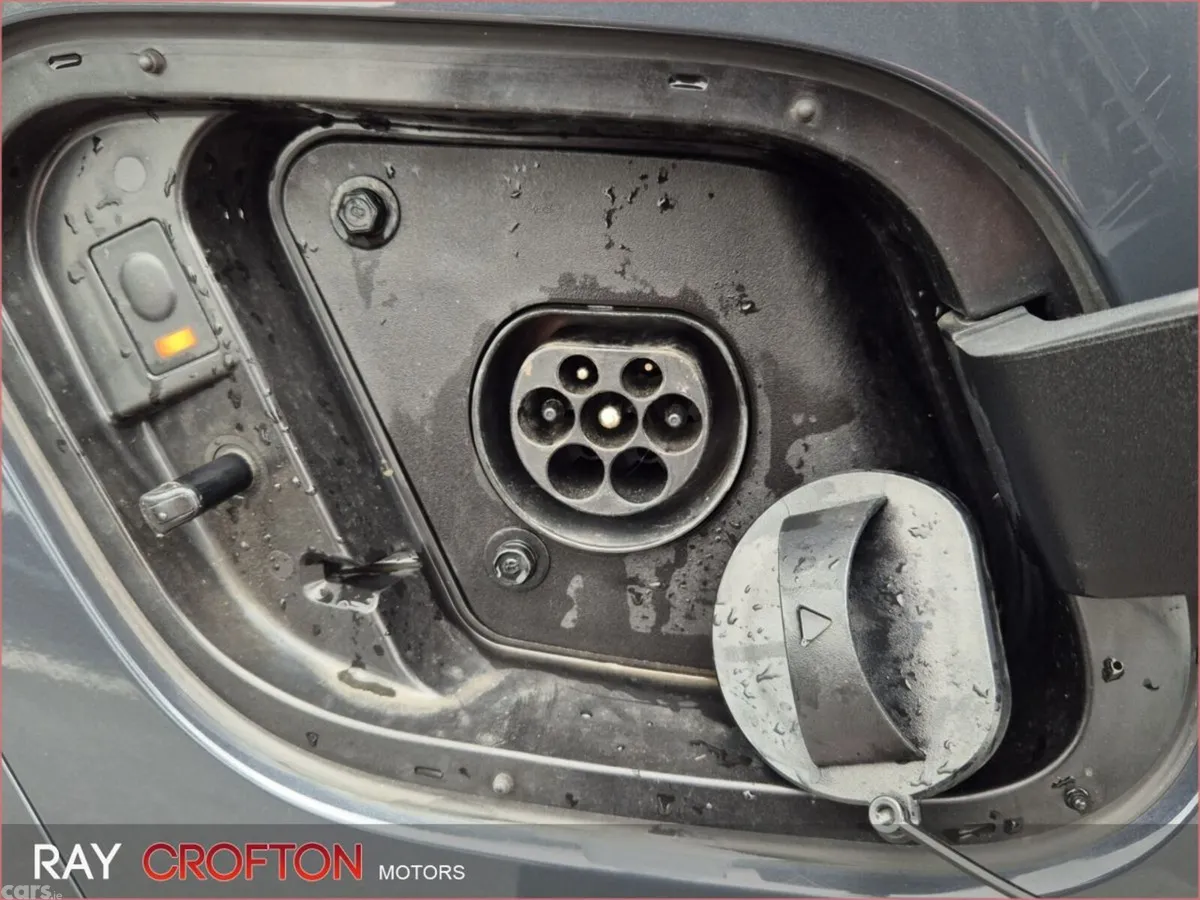 Kia Sportage SUV, Petrol Plug-in Hybrid, 2025, Grey