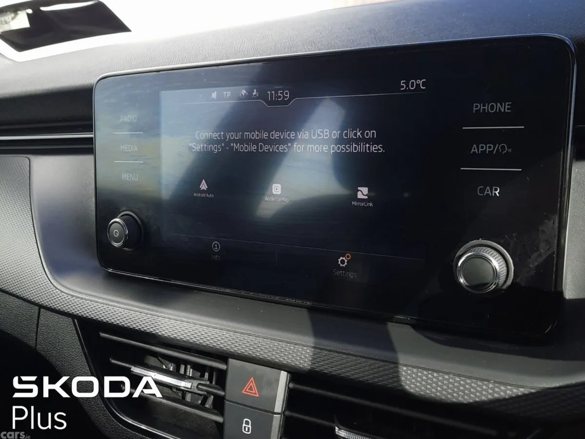 Skoda Kamiq SUV, Petrol, 2023, Grey