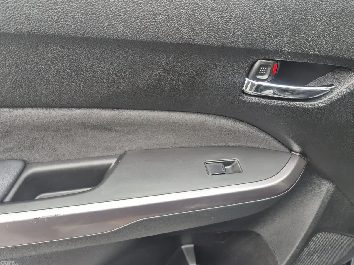 Suzuki Vitara SUV, Petrol Hybrid, 2025, Black