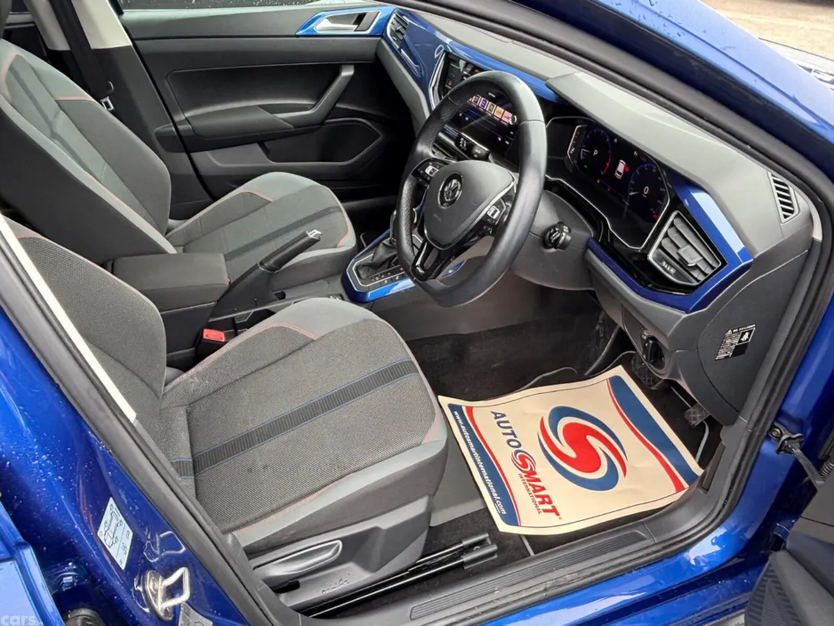 Volkswagen Polo Hatchback, Petrol, 2019, Blue