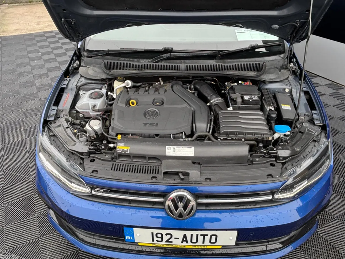 Volkswagen Polo Hatchback, Petrol, 2019, Blue