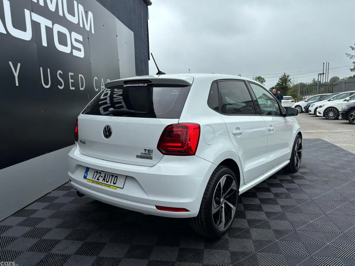 Volkswagen Polo Hatchback, Petrol, 2017, White
